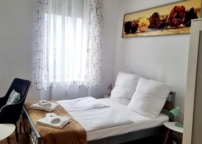 Lägenhet Fine For Couples Neukoelln Berlin