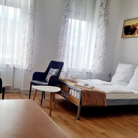 Fine For Couples Neukoelln Apartamento *